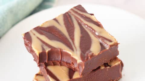 Easy Chocolate Peanut Butter Swirl Fudge - Sprinkle Bakes